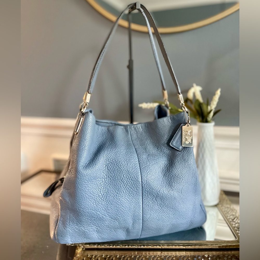 Coach Blue Leather Shoulder Bag